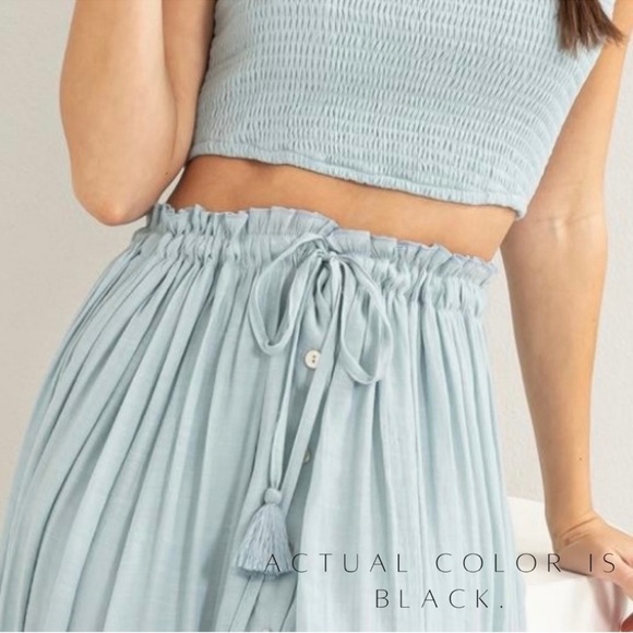 🖤LAST2️⃣🖤New Positano Smocked Black Top Maxi Skirt Set - Picture 6 of 7
